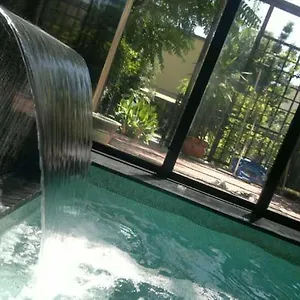  Appartamento La Casa Con Piscina Riscaldata Interna Anna Luxury Garden